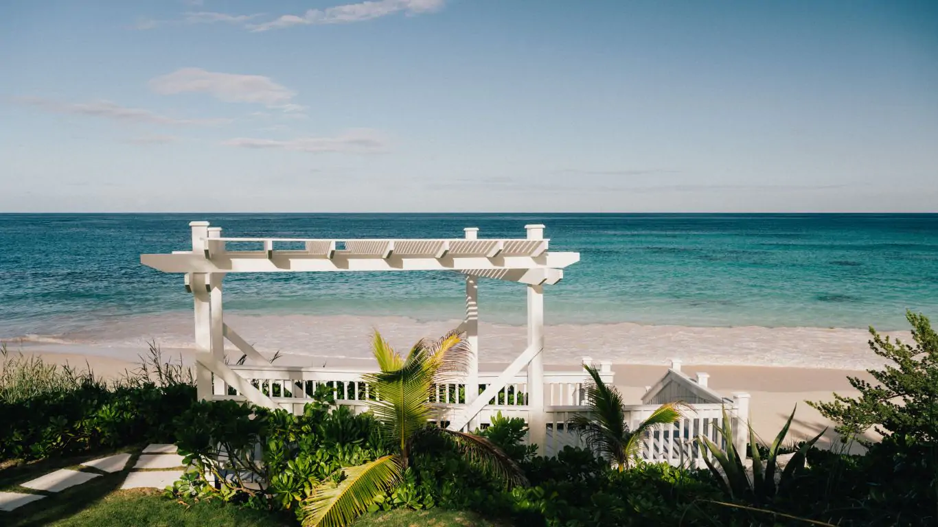 Snaresbrook Manor | Bahamas