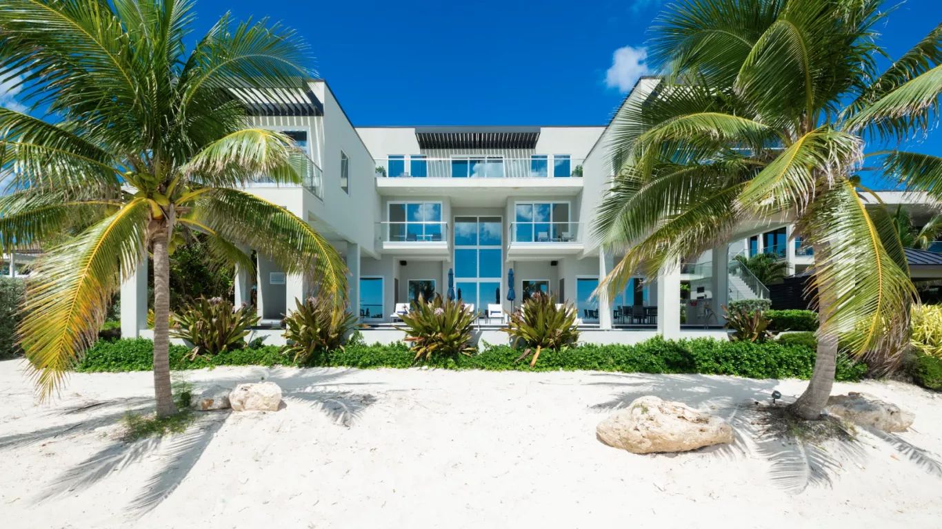 The Grand Palm Residence | Cayman Islands