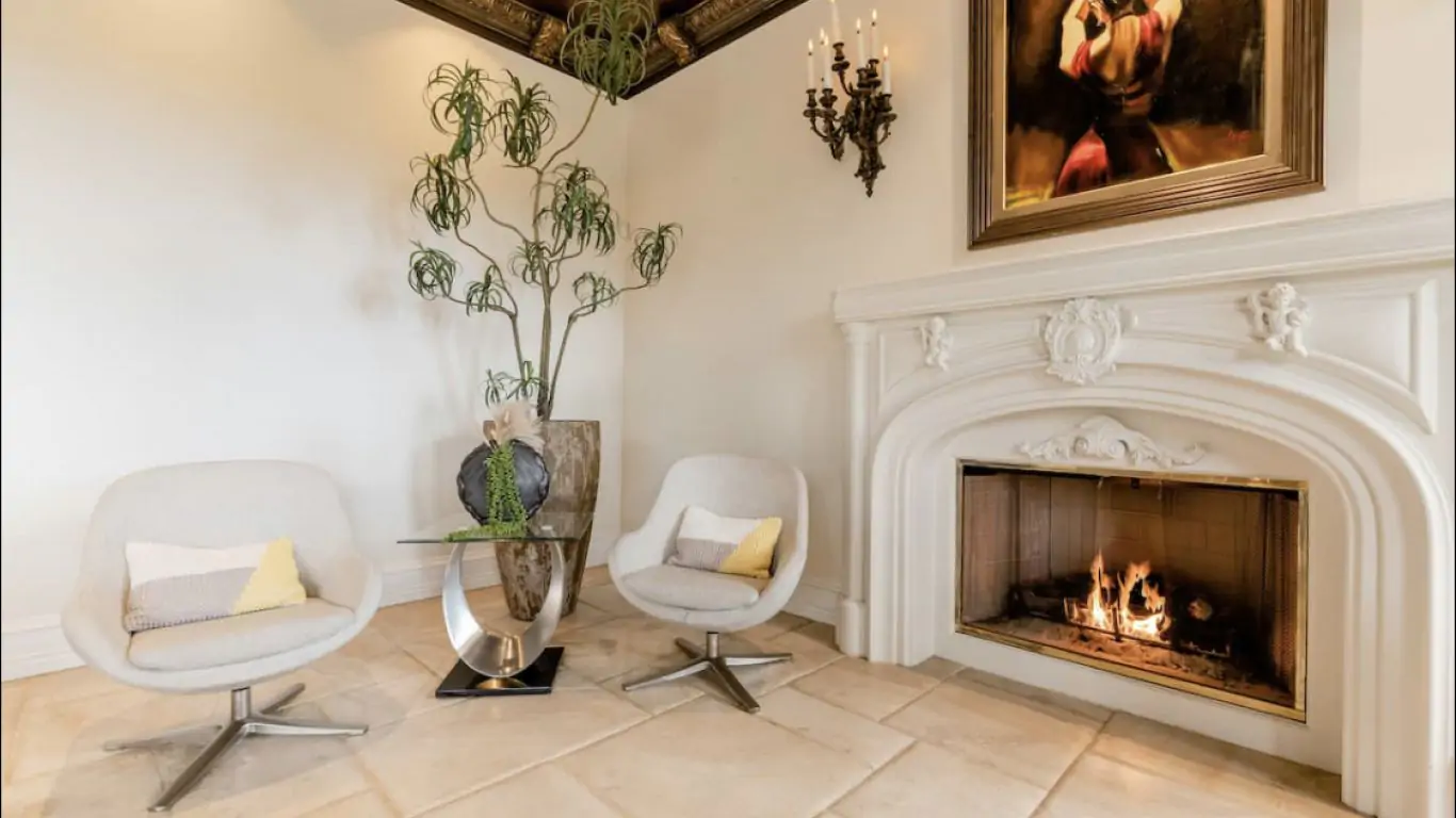 Bella Villa Resort | Los Angeles