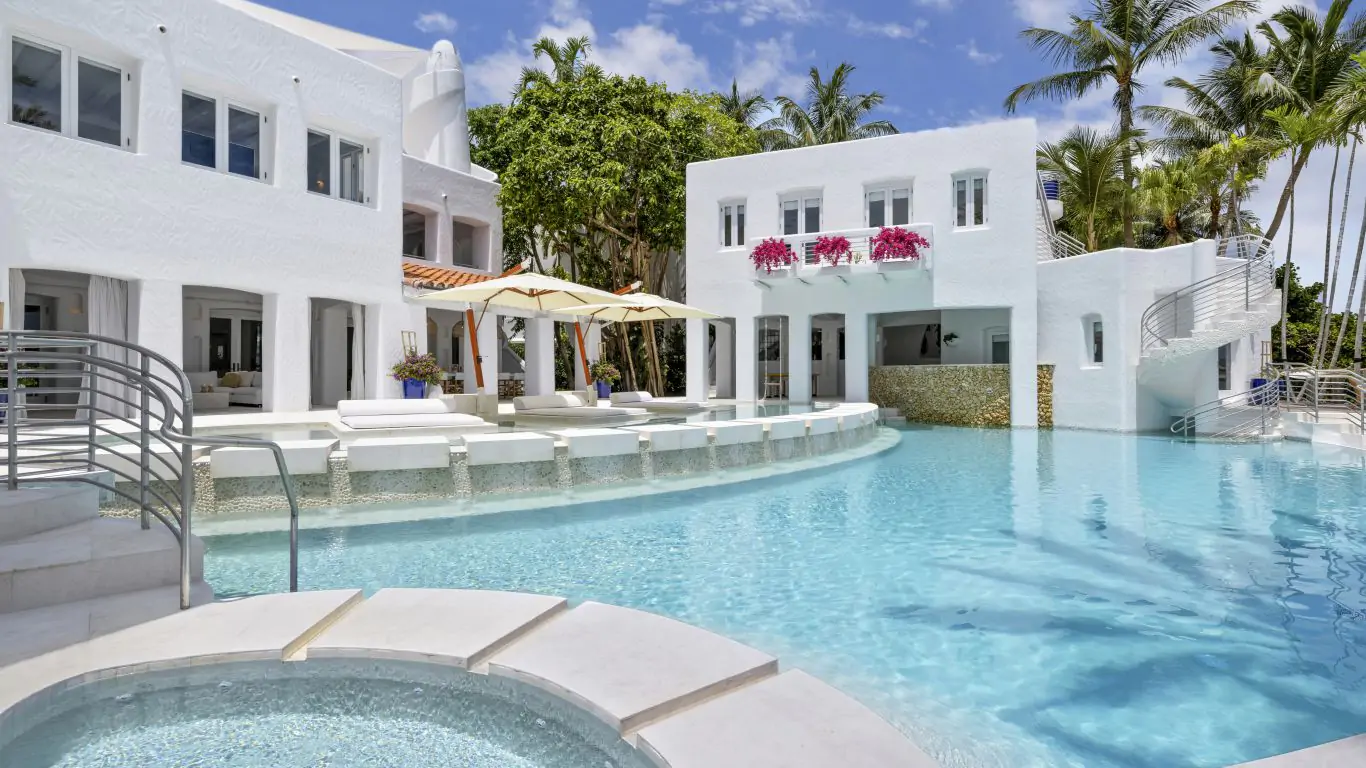 Villa Leah | Miami