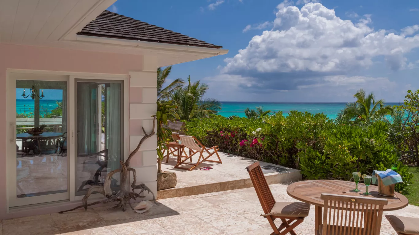 Three Bees Villa | Bahamas