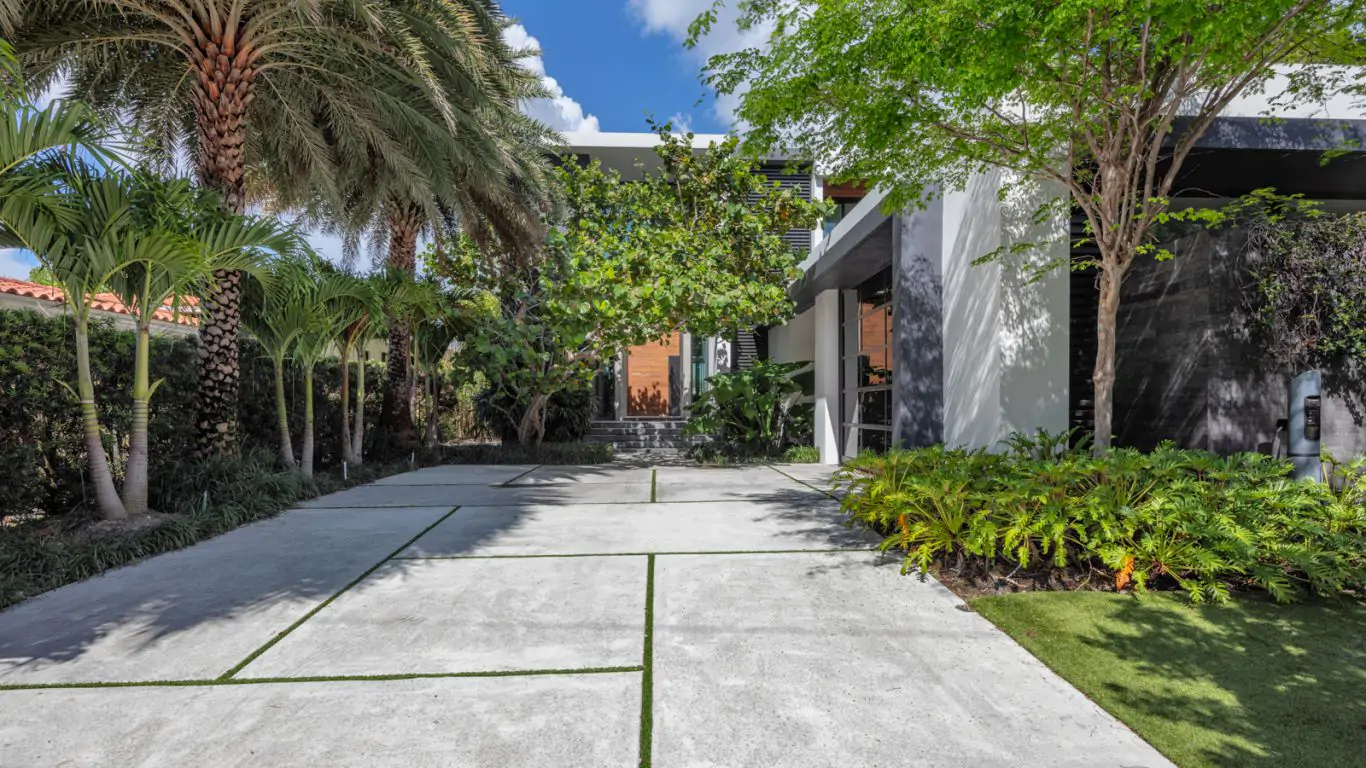 Villa Aria | Miami