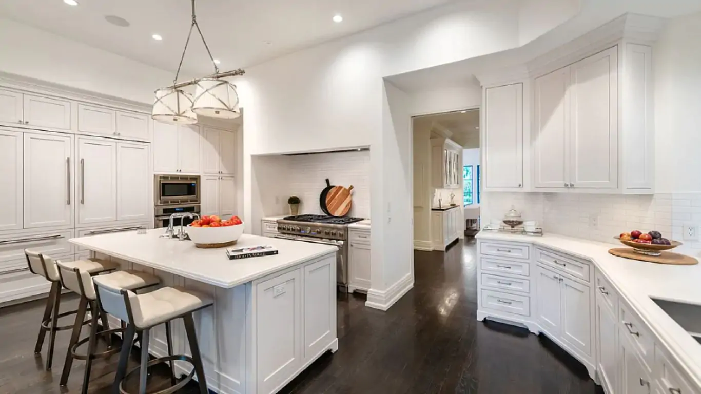 Villa Mila | Los Angeles