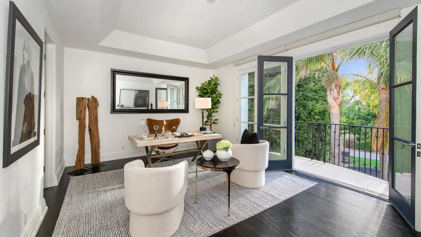 Villa Mila | Los Angeles