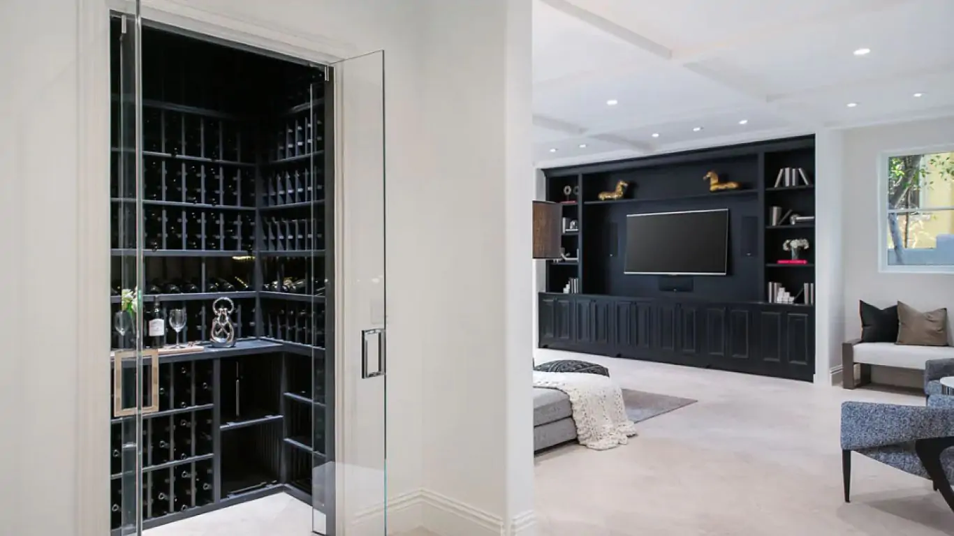 Villa Mila | Los Angeles