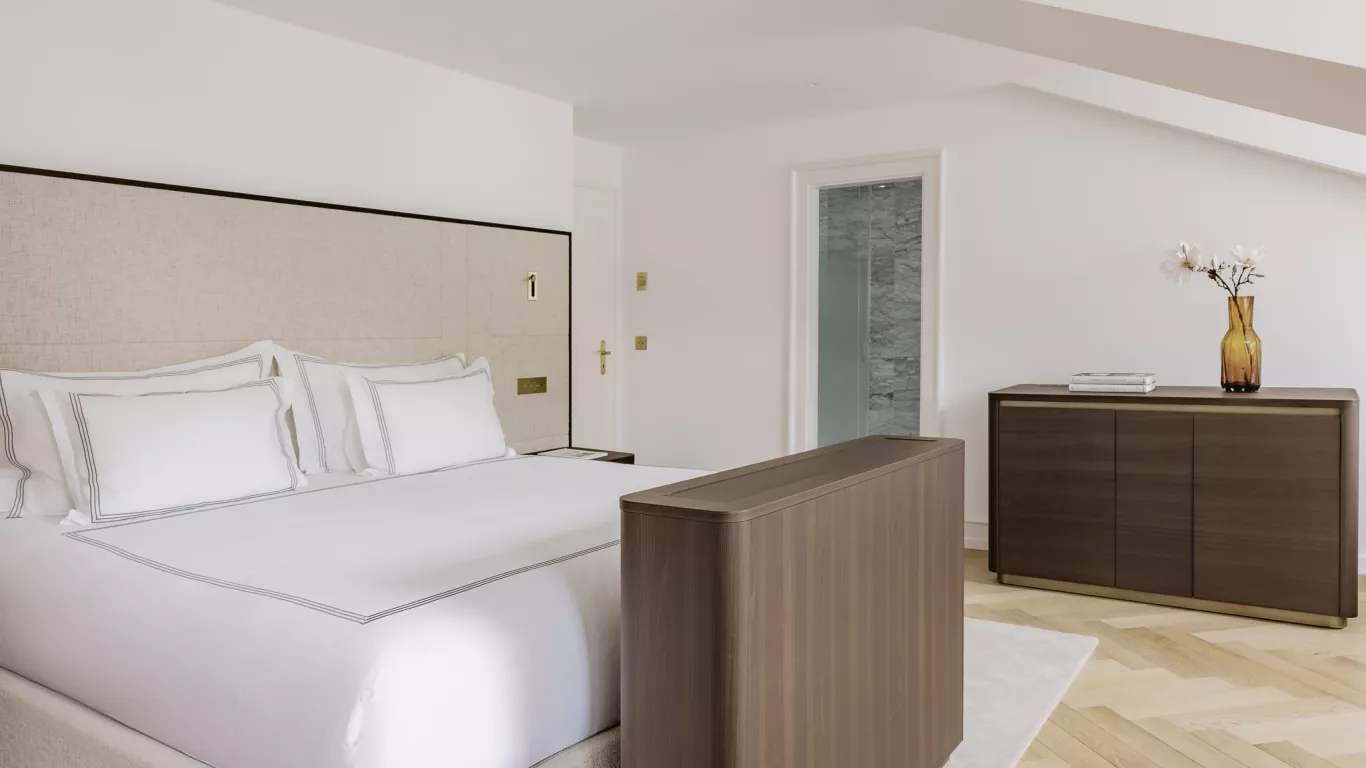 Ultima Quai Wilson Geneva Penthouse | Geneva