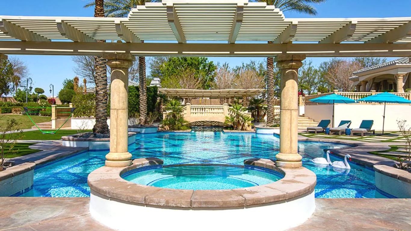Chateau Dumont | Palm Springs