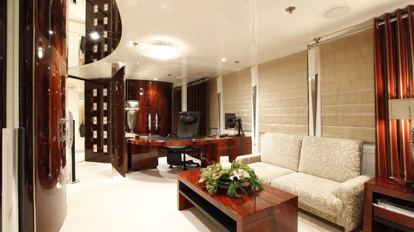 Yacht Vera 171 | Yachts