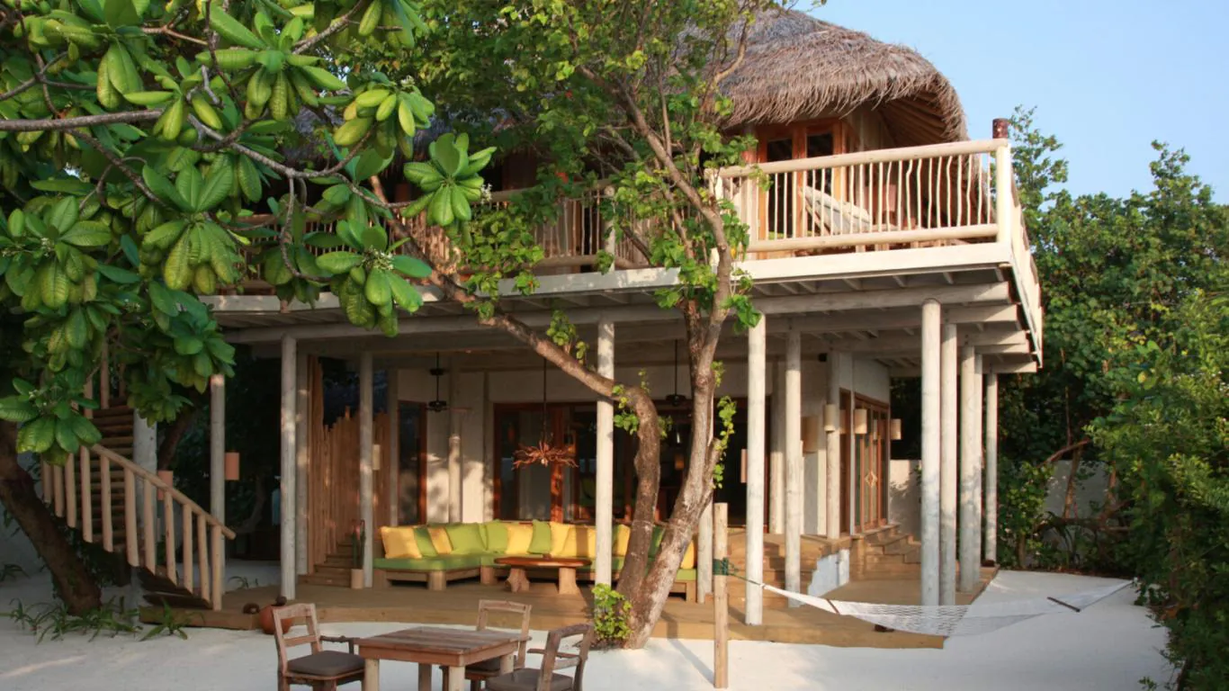Soneva Fushi Three Bedroom Sunrise Retreat | Maldives