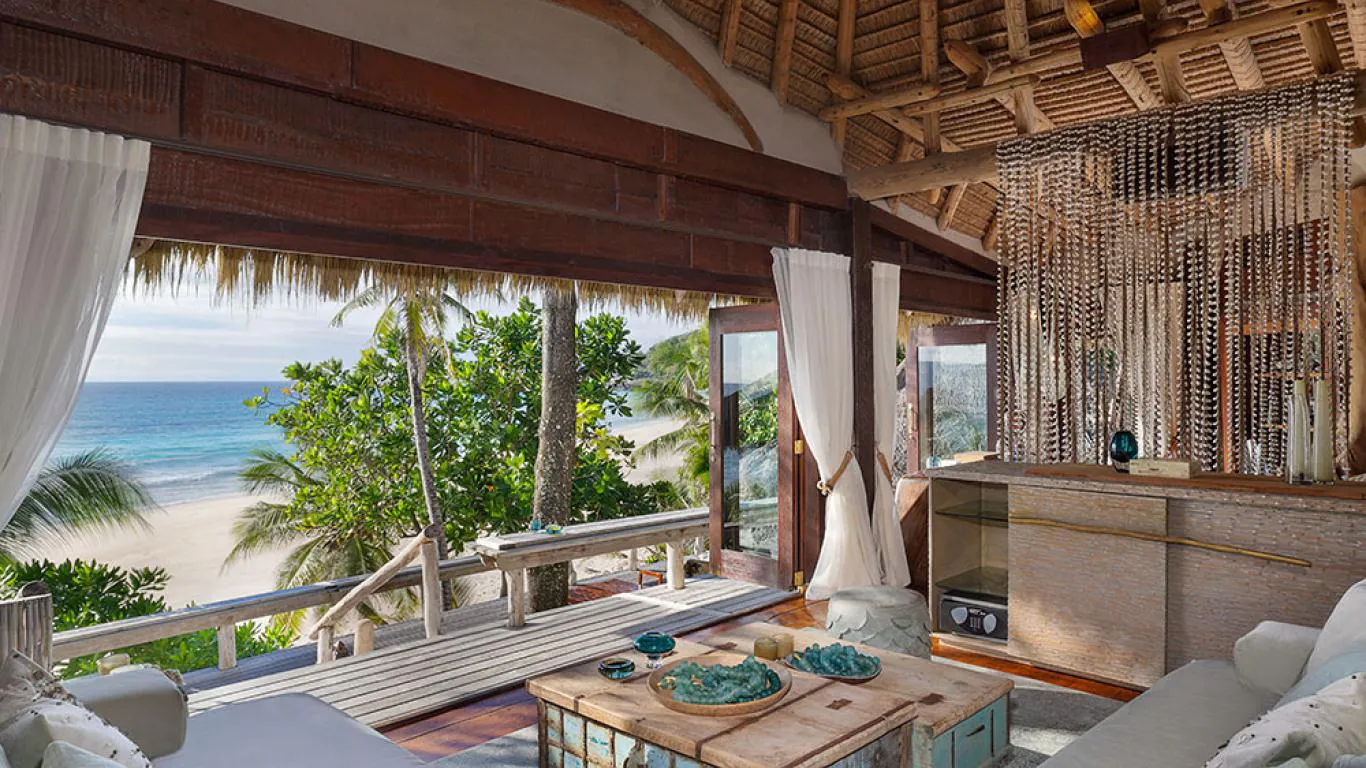 North Island | Indian Ocean Islands