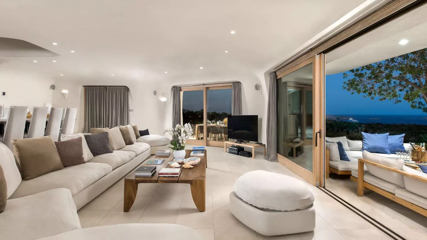 Villa The Rock | Sardinia