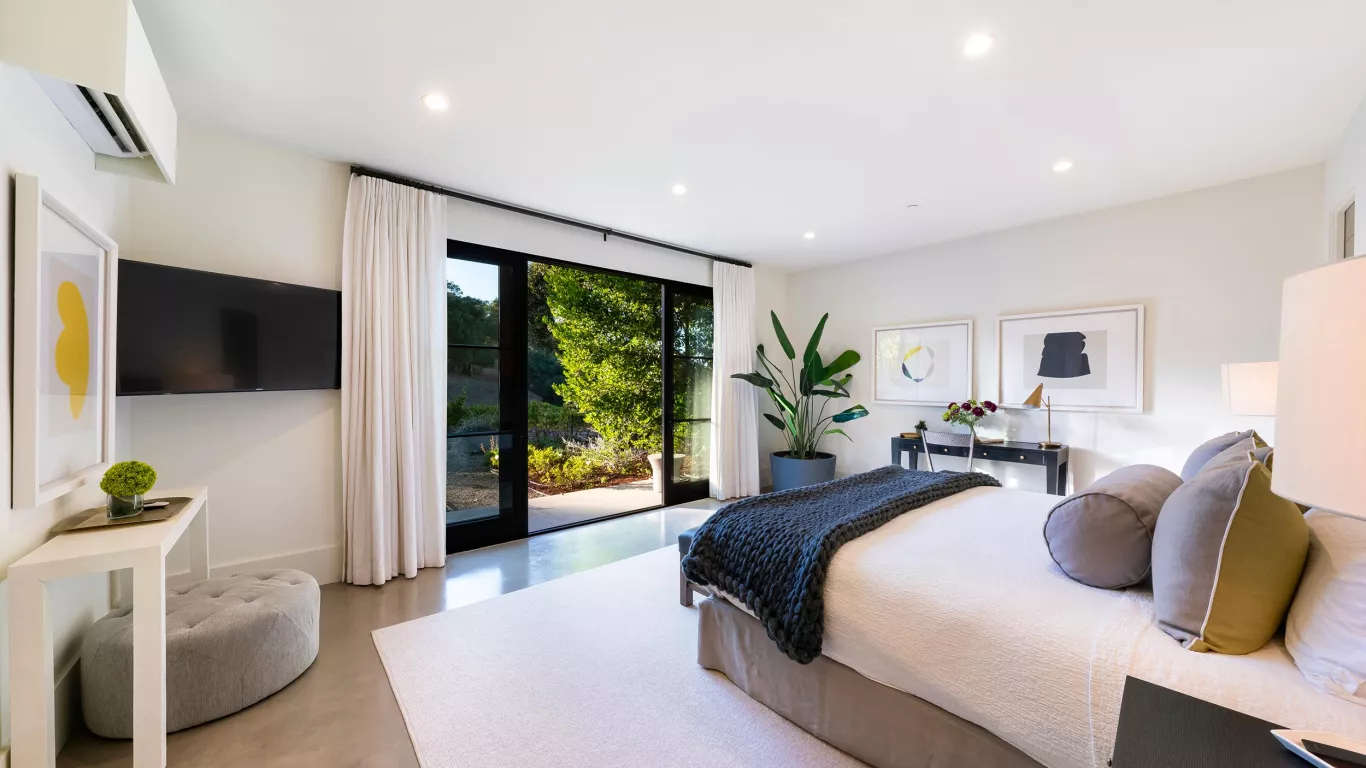 Villa Olivia | Napa Sonoma