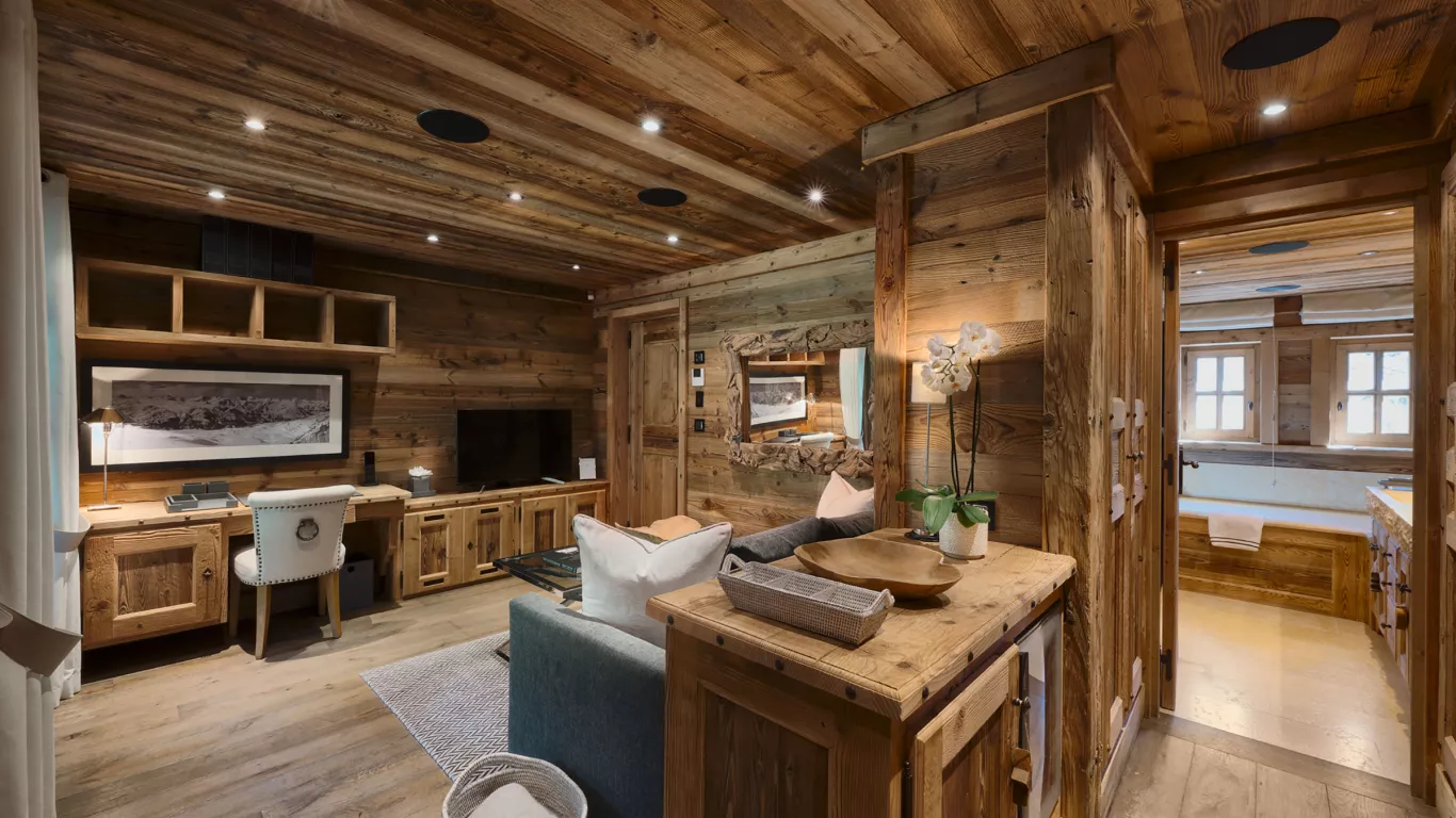Chalet Le Petit Chateau | Courchevel