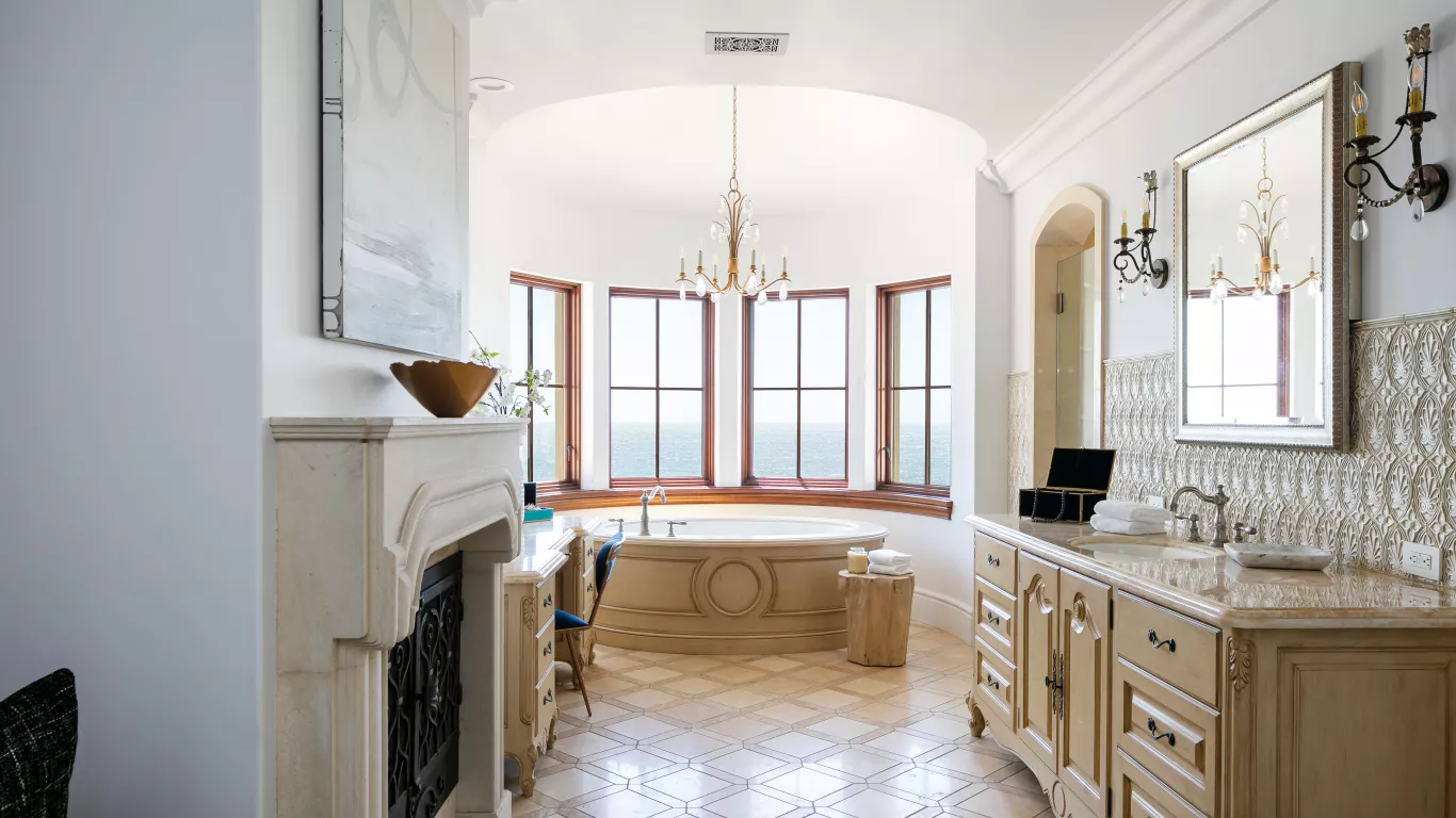 Villa Shore Cliff | Orange County