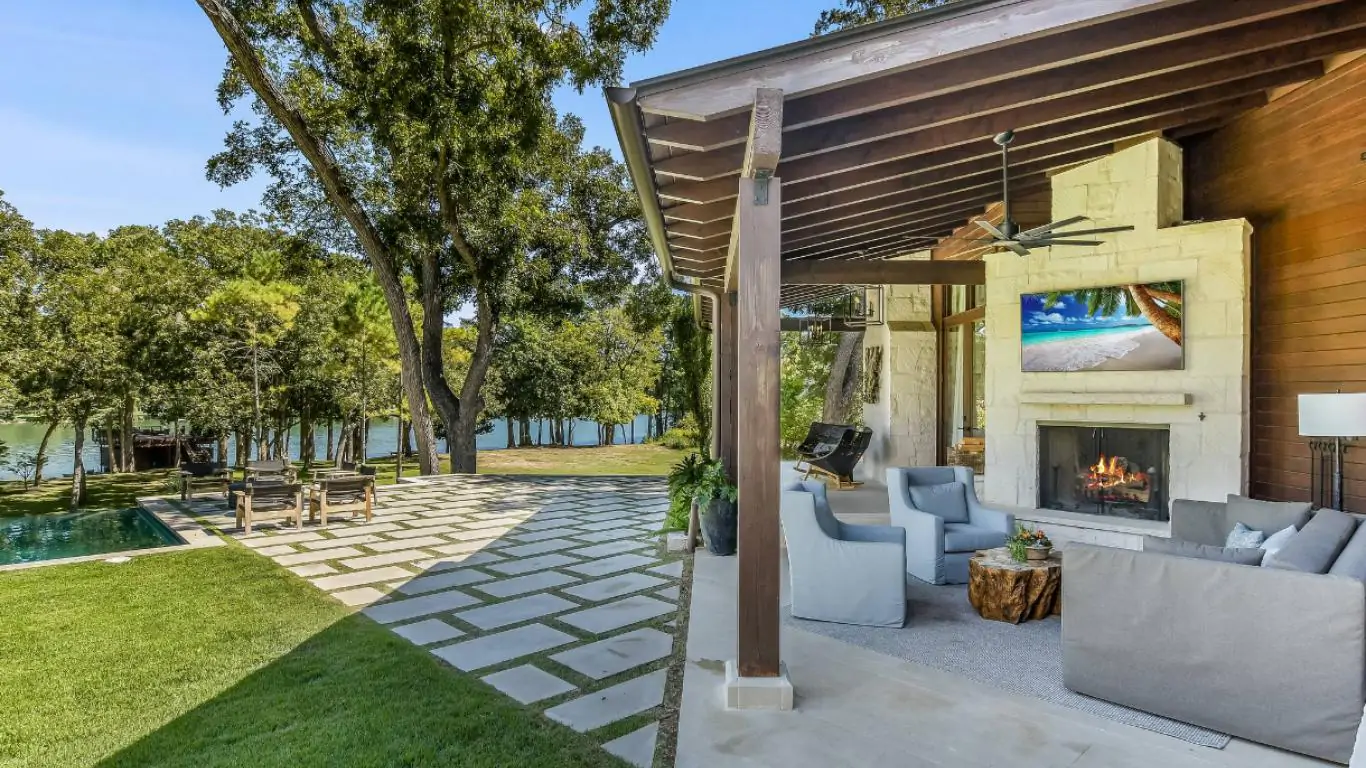 Villa Sylvia | Austin