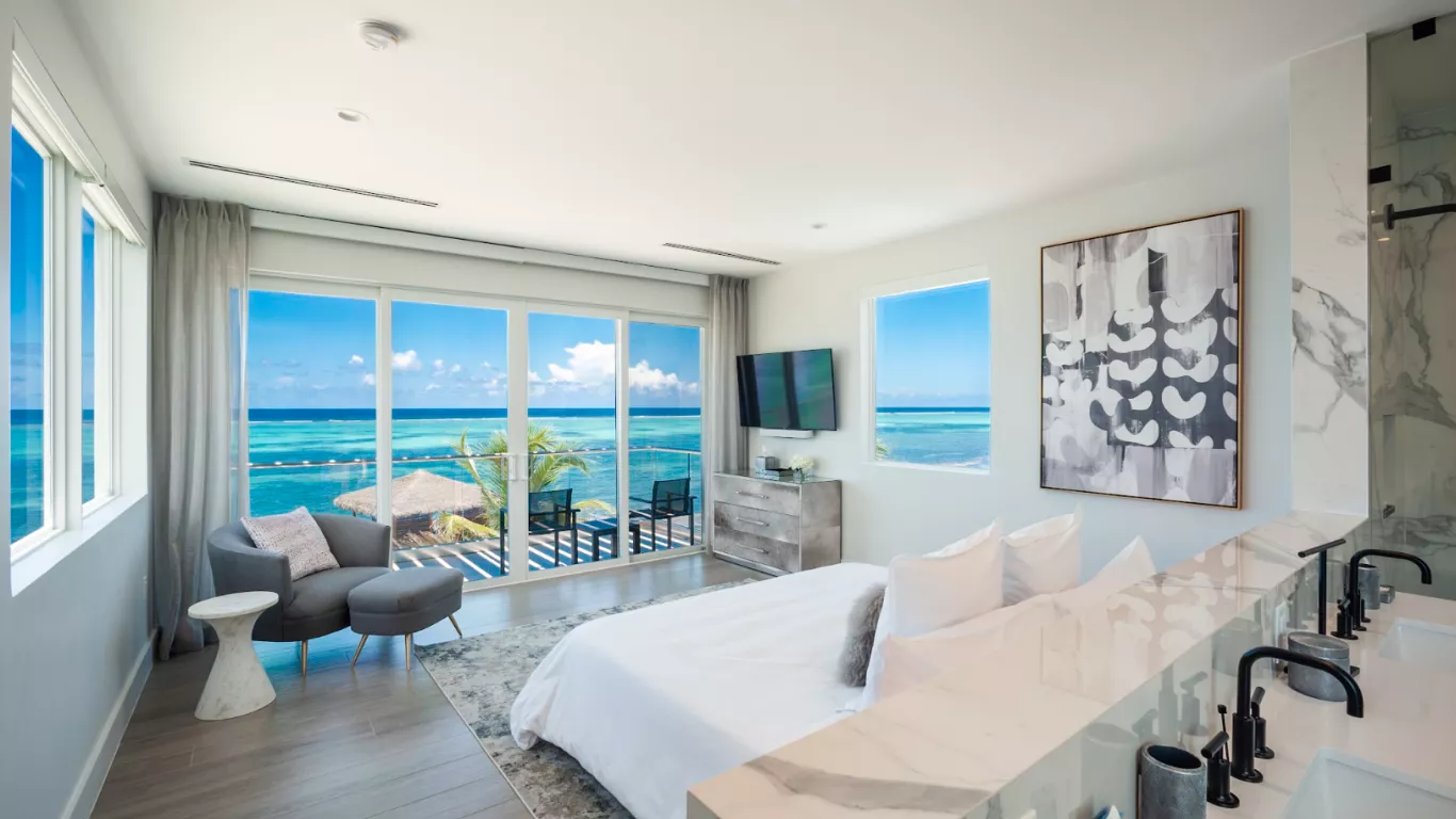 The Grand Palm Residence | Cayman Islands
