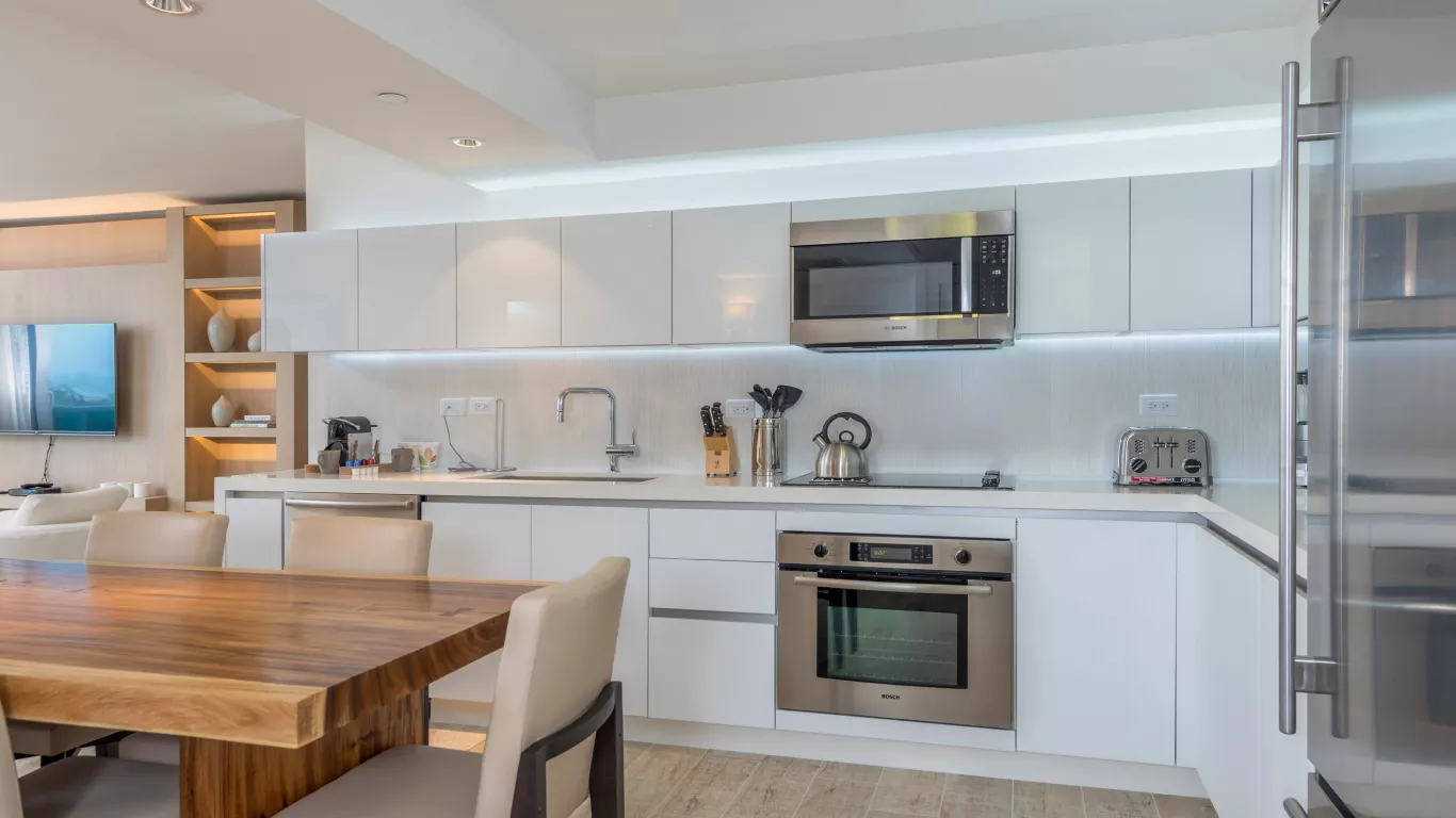 1 Hotel Apartment Troy | Miami