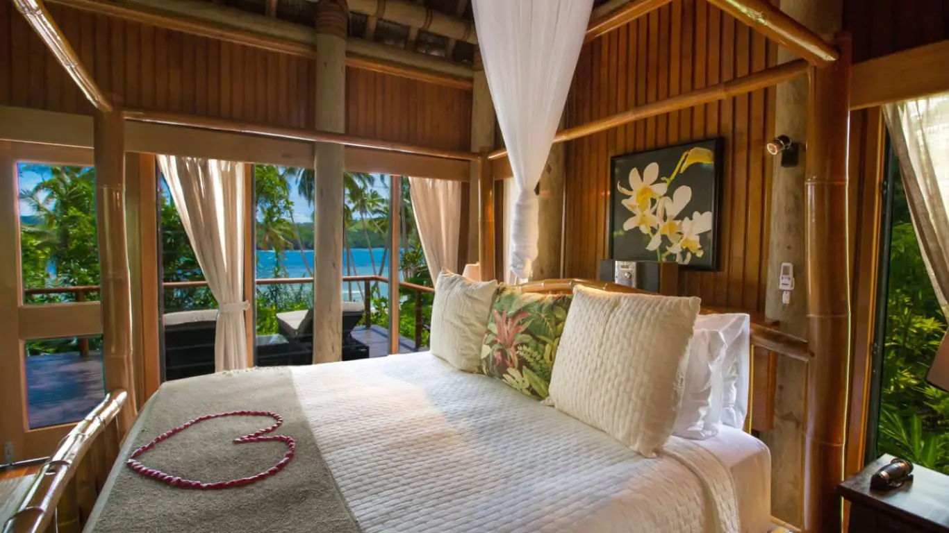 Namale Resort & Spa | Pacific Ocean Islands