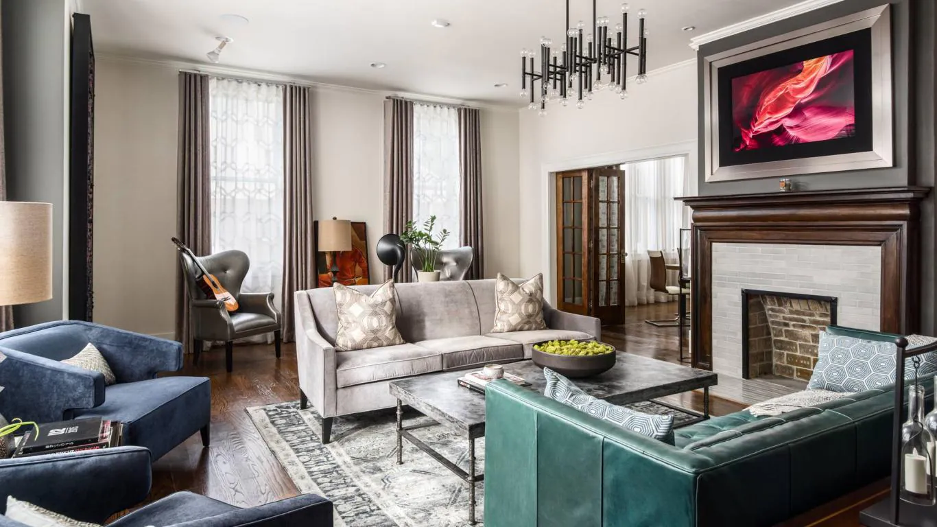 Villa Azalea | Nashville