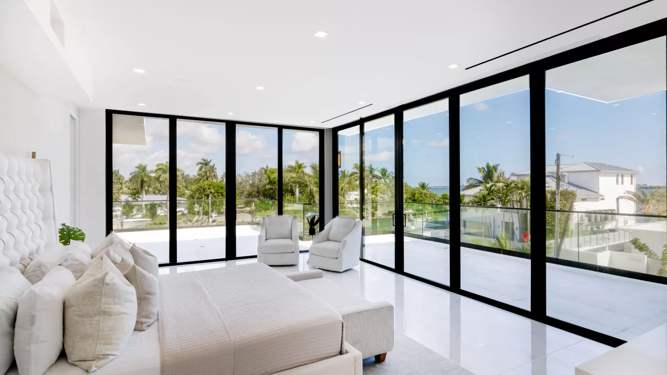 Villa Rosalina | Miami