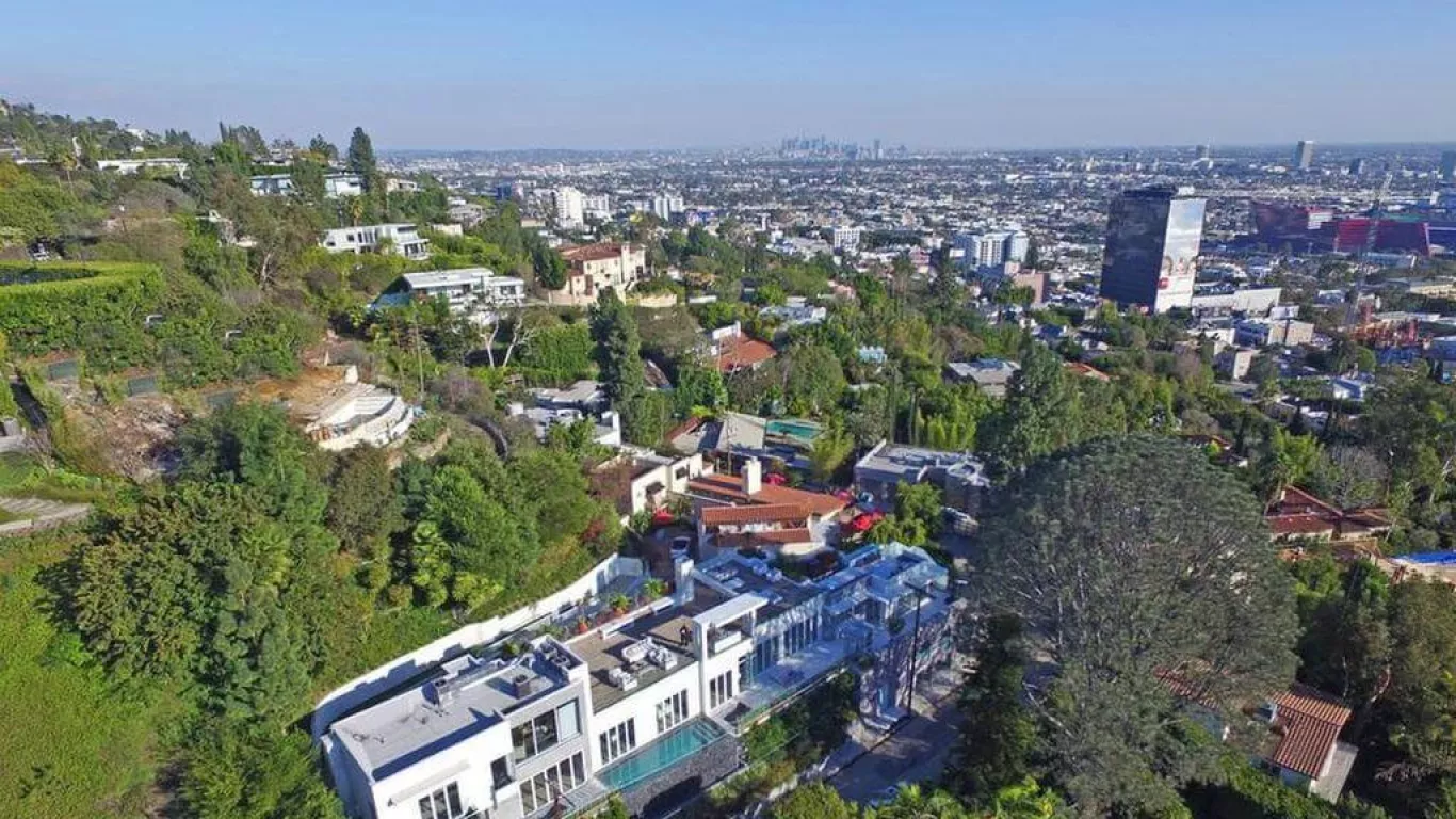 Villa Ninel | Los Angeles