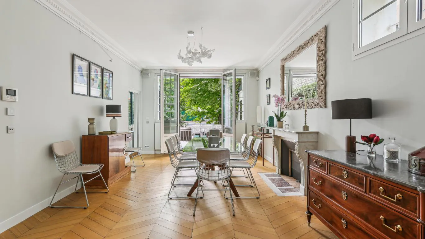 Villa Mercy | Paris