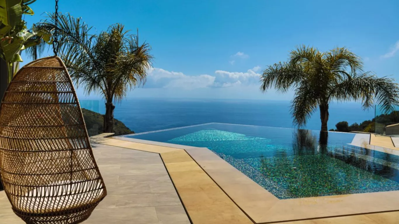 Villa Serangan | Monaco