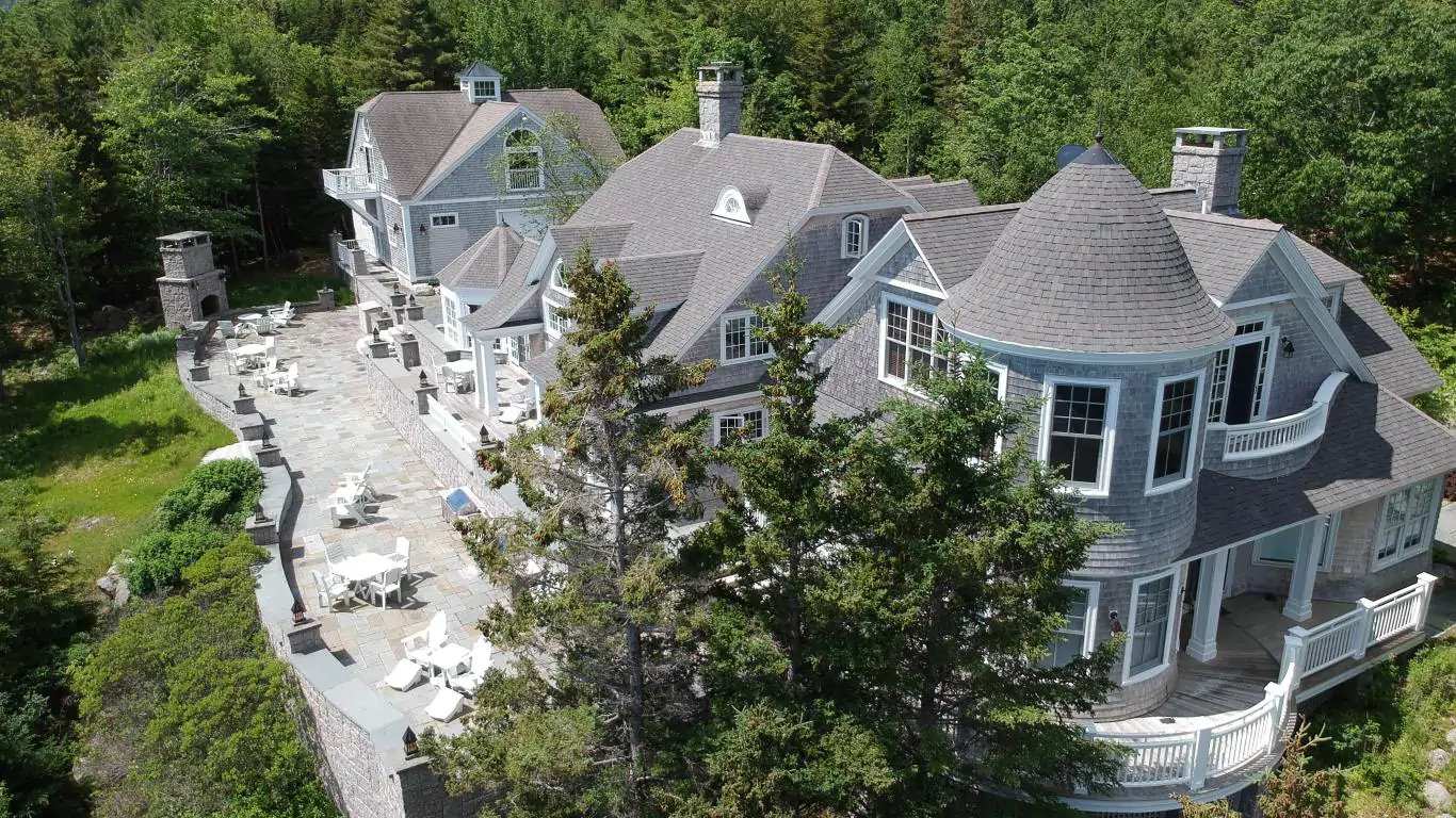 Villa Eastern Watch | Maine