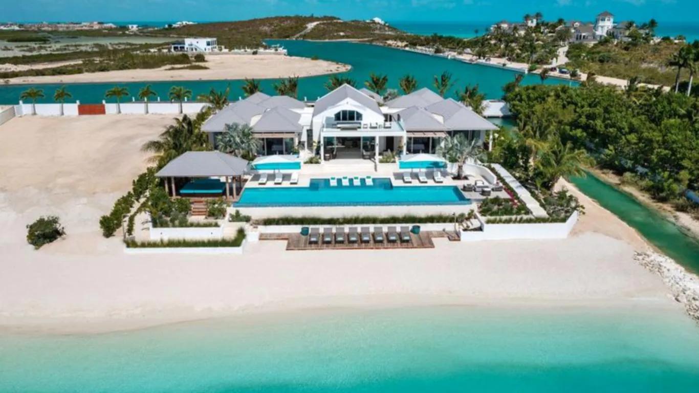 Villa Emerald Bay | Turks and Caicos