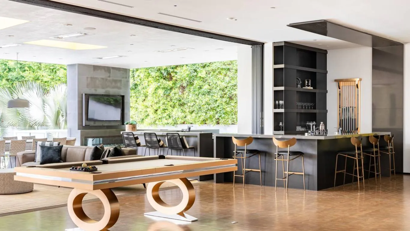 Villa Isabelle | Los Angeles