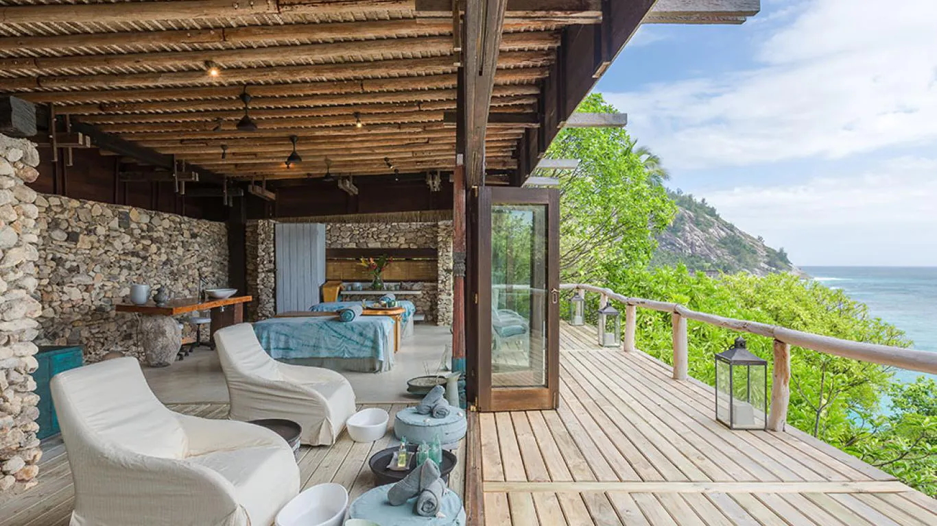 North Island | Indian Ocean Islands