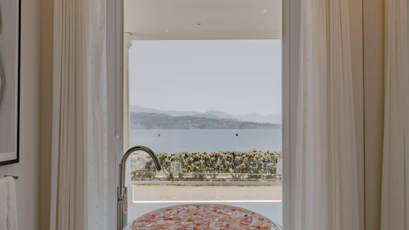 Ultima Corfu | Corfu