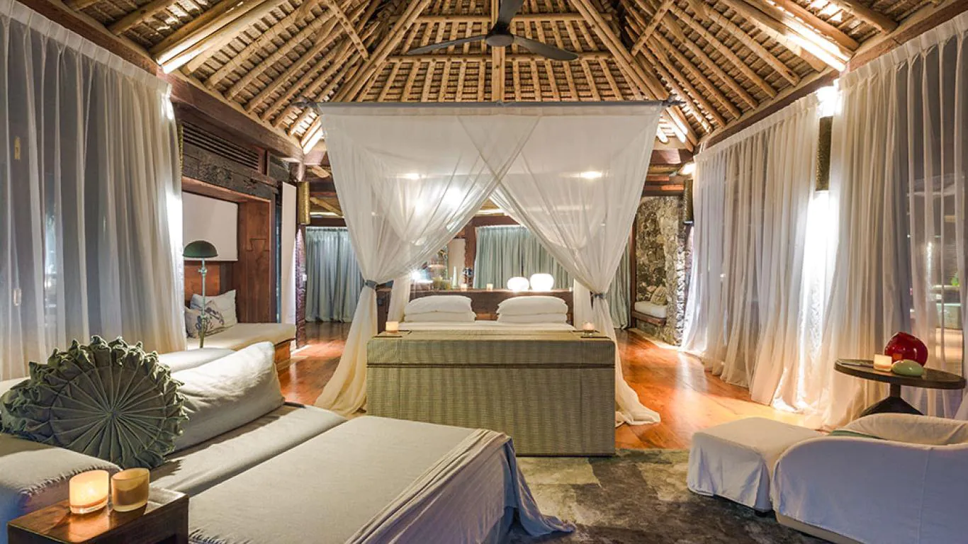 North Island | Indian Ocean Islands