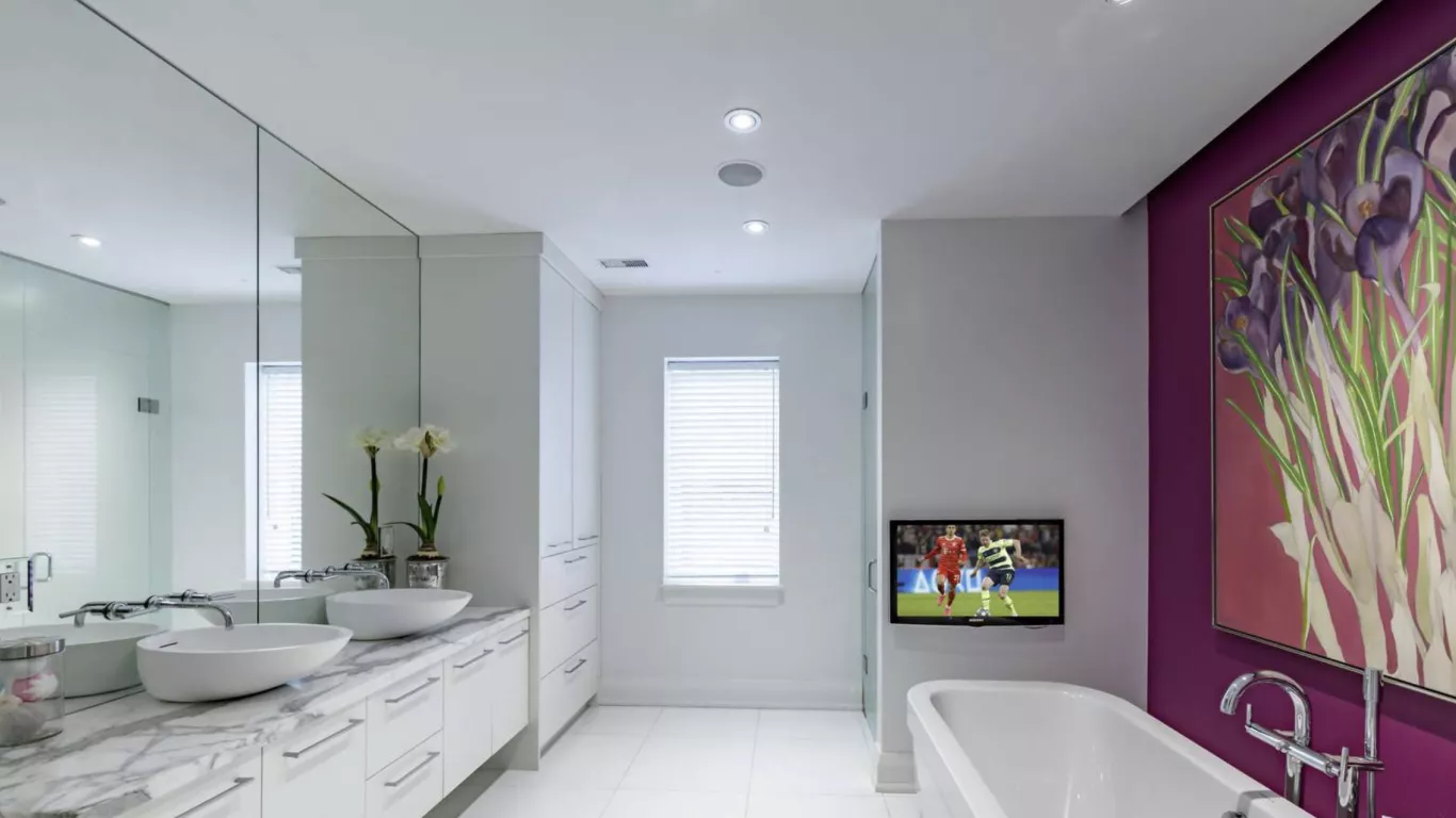 Villa Helena | Toronto