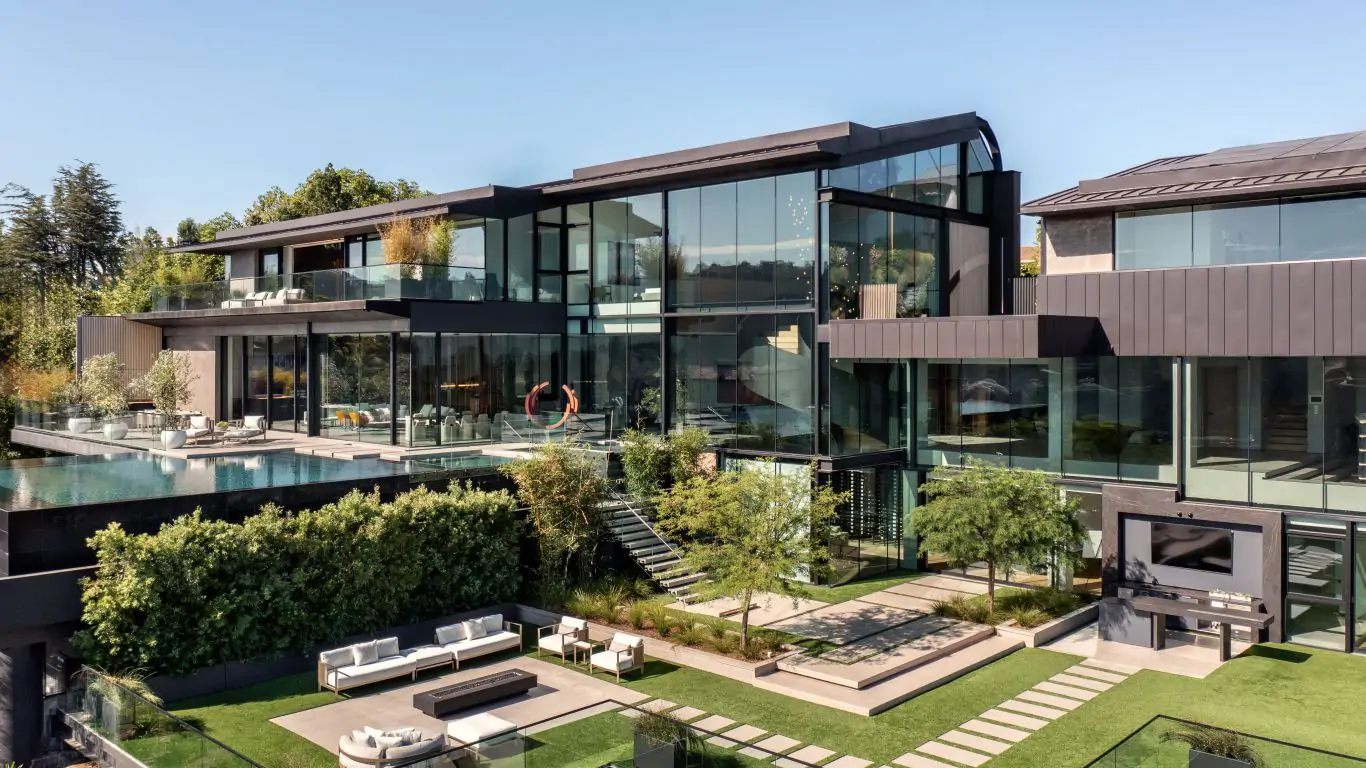Carnegie Heights | Los Angeles
