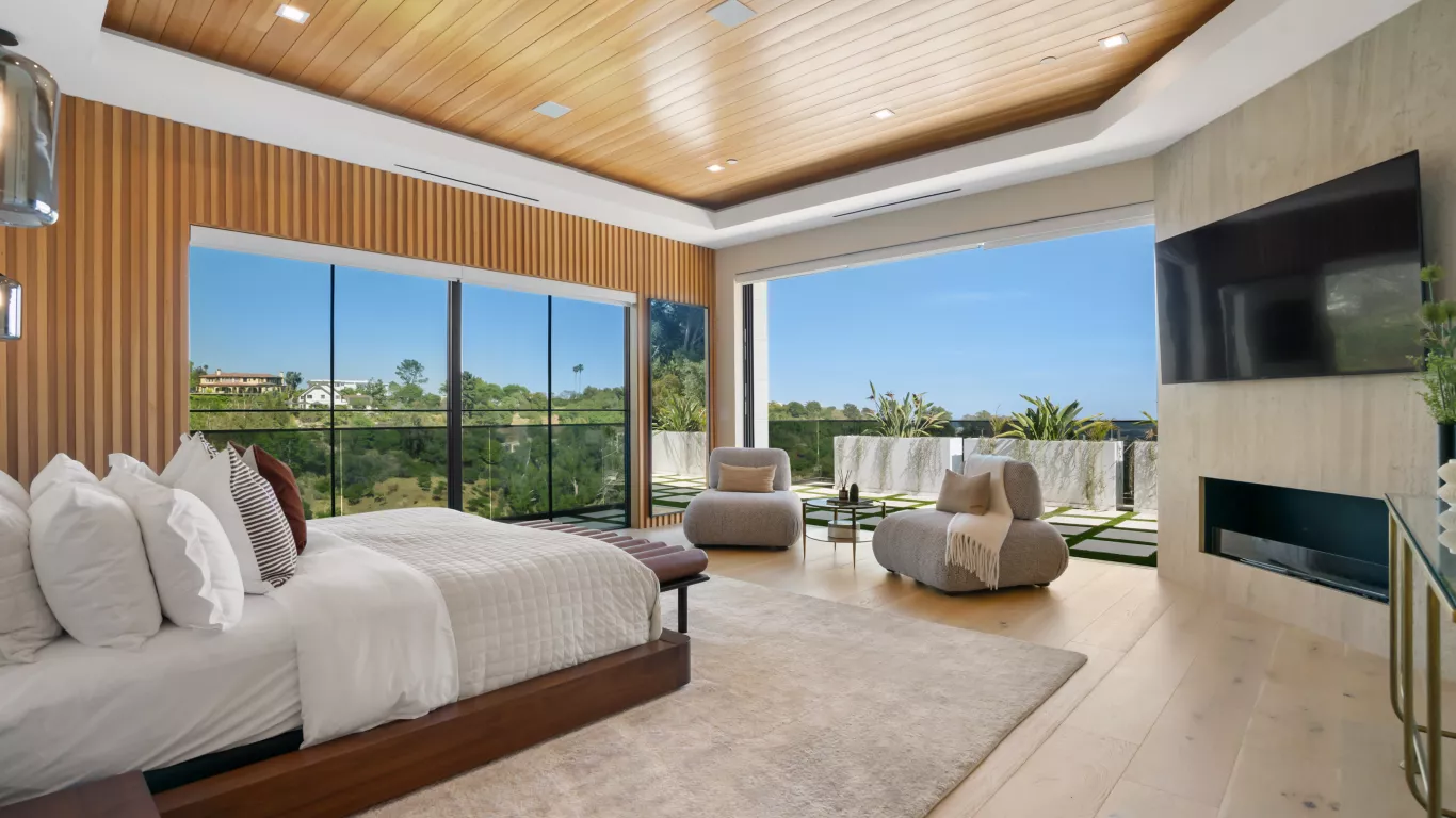 Villa Irena | Los Angeles