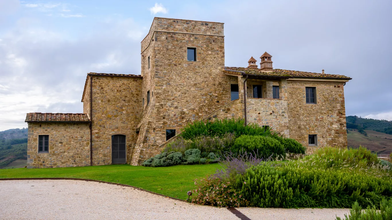 Noam Radicondoli | Tuscany