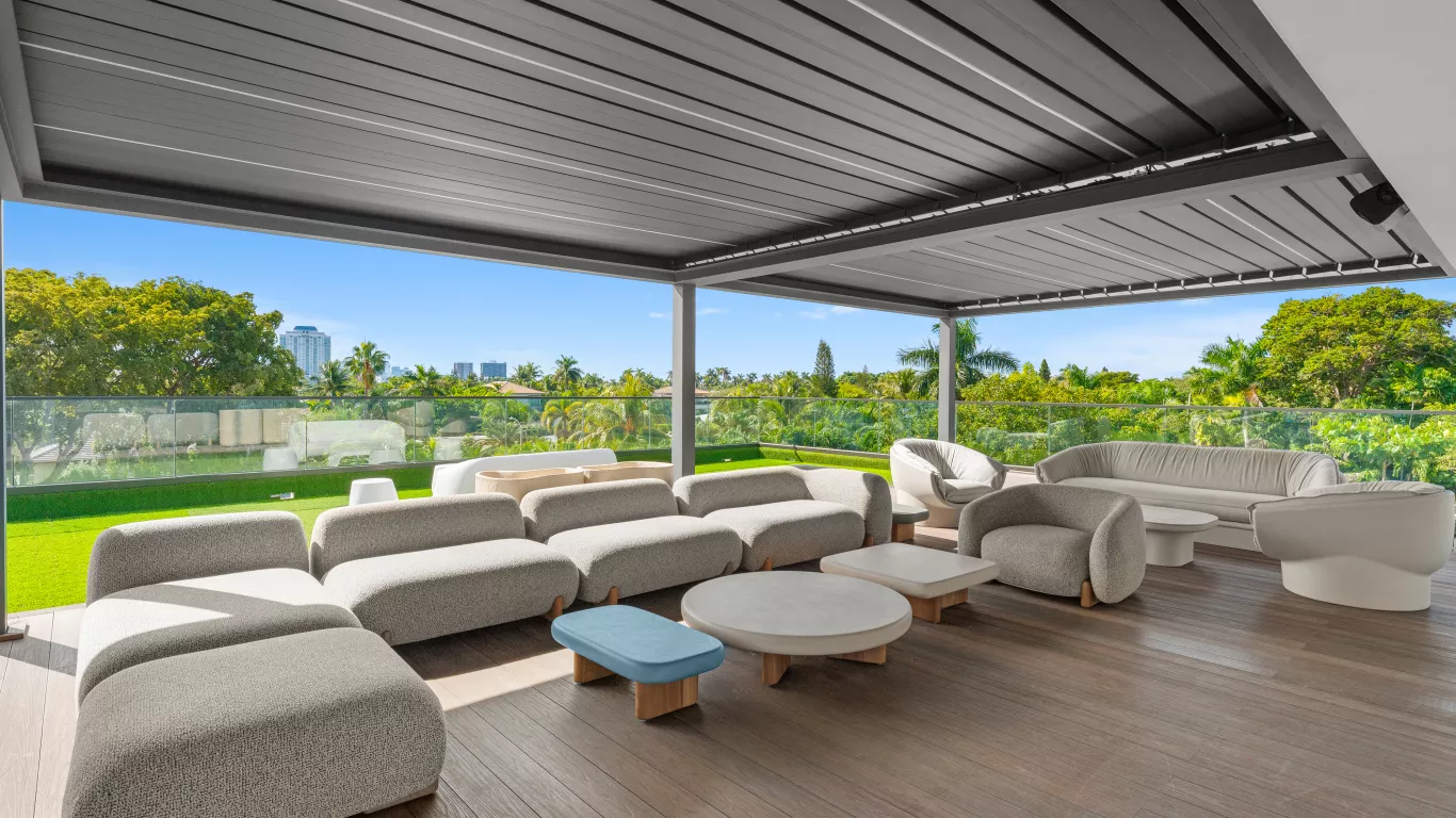 Villa Rosalina | Miami