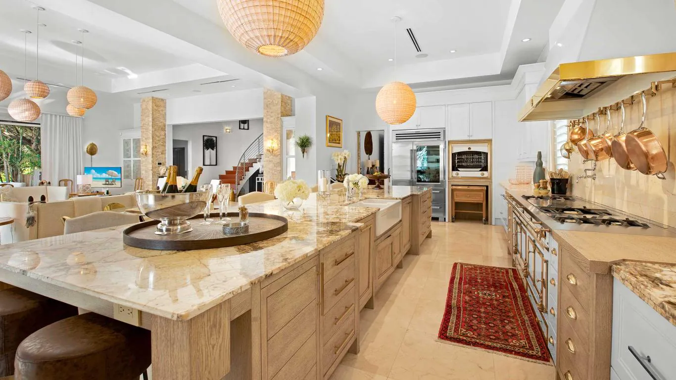 Villa Paradis Sur Mer | Cayman Islands