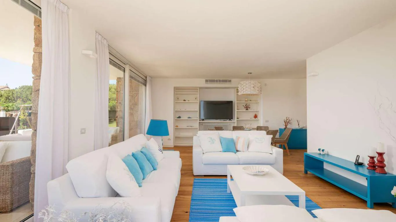 Villa Phoebe | Sardinia