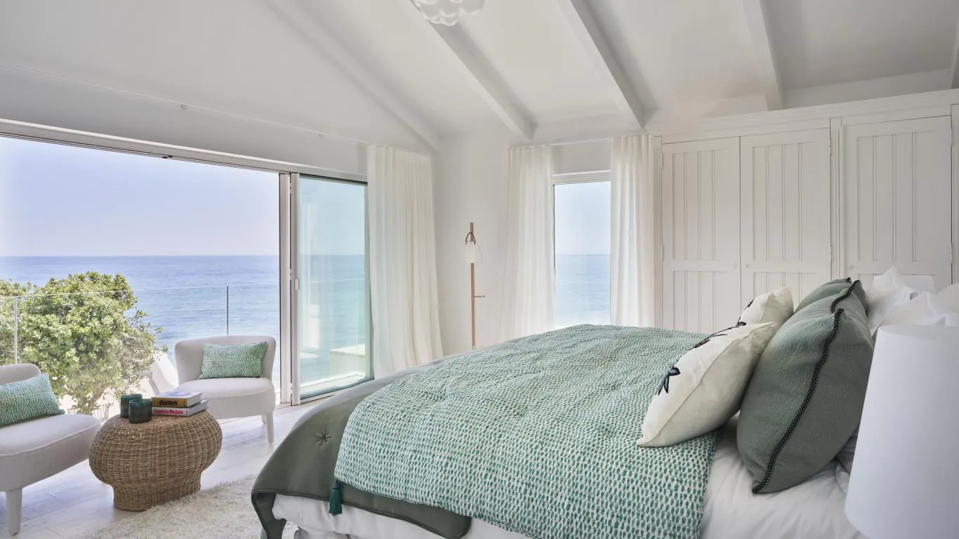 The Red Chalet | Rest of Portugal