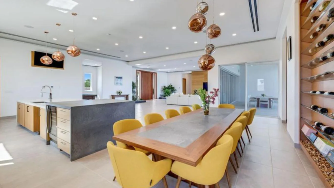 Ocean Breeze Villa | Turks and Caicos