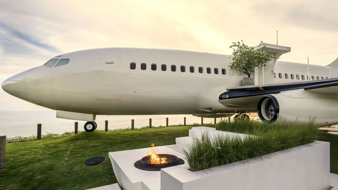 Private Jet Villa | Bali