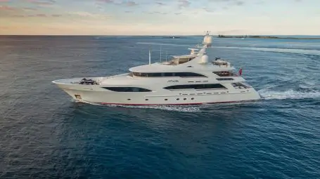 Yacht Avalon 151 | Yachts