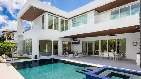 Villa Betty | Miami