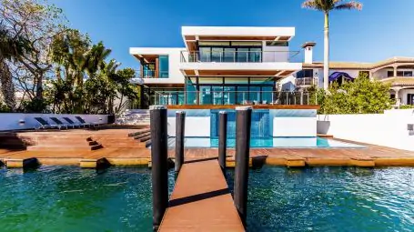 Villa Vlada | Miami