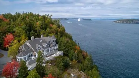 Villa Eastern Watch | Maine