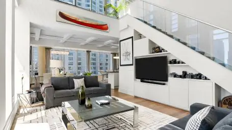 Penthouse Loki | Toronto