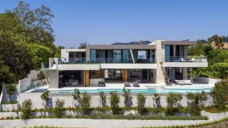 Villa Denise | Los Angeles
