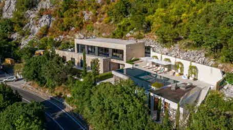 Villa Mandragora | Montenegro